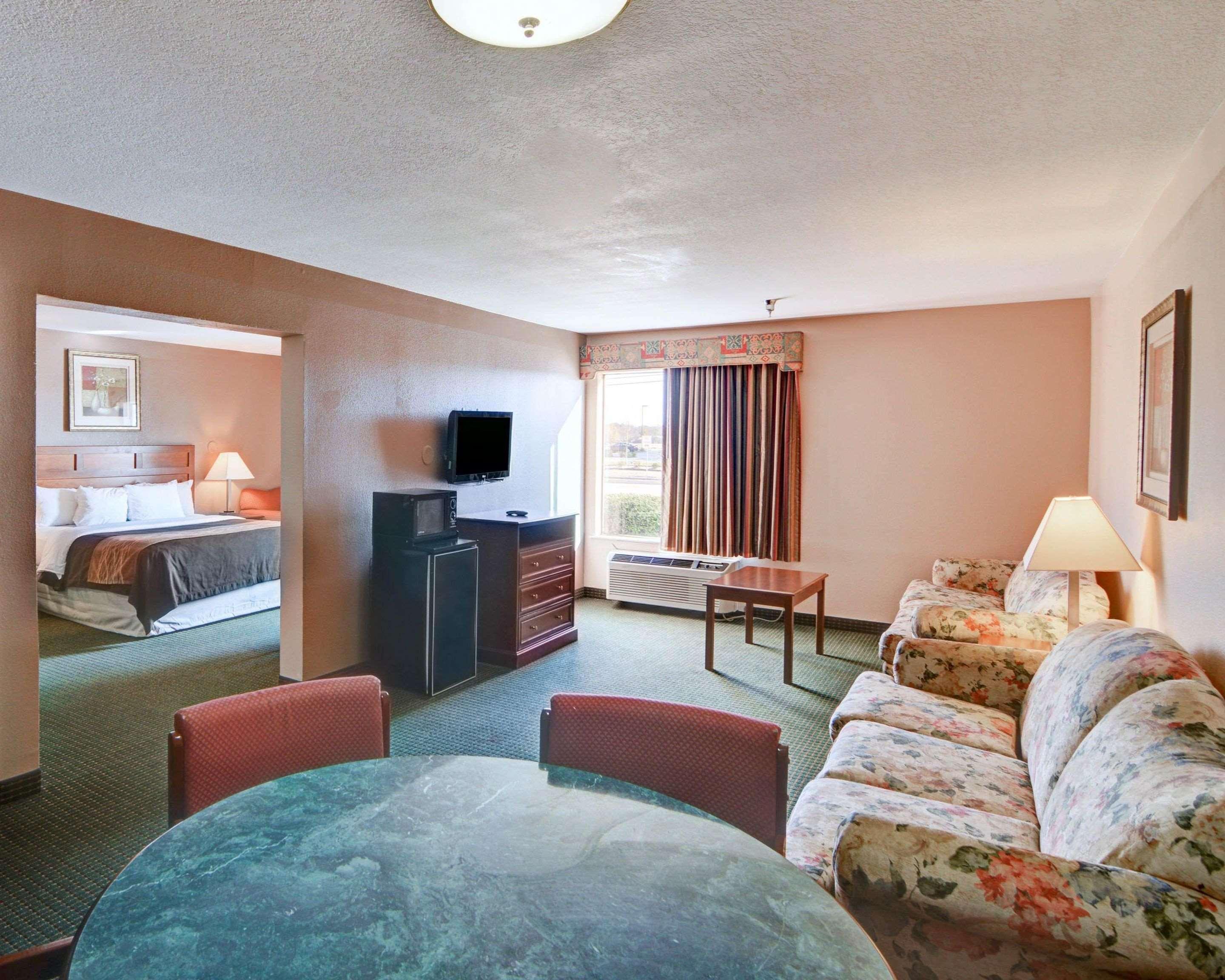 Quality Inn Forest Hill - Fort Worth South Ngoại thất bức ảnh